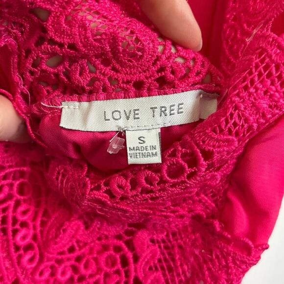 Love Tree Hot Pink Lace Trim Open Back Romper Size Small - Picture 6 of 8